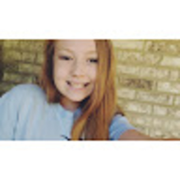 Meet your Posher, Zoe - Picture 1 of 1